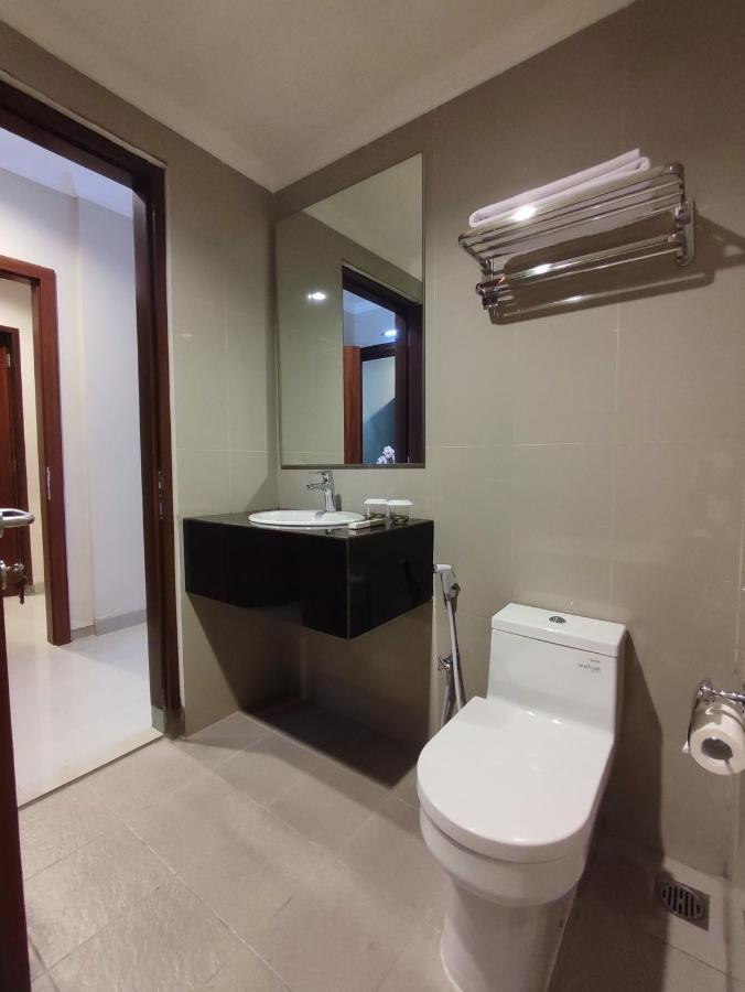 Le Semar Hotel Karawaci Dahung Exteriör bild
