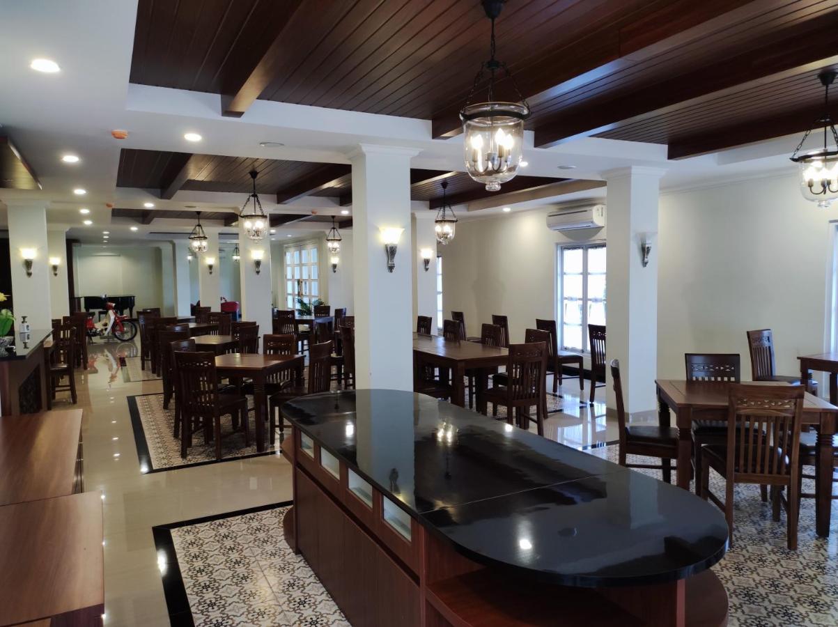Le Semar Hotel Karawaci Dahung Exteriör bild